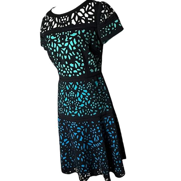 NWOT Shani Colorbloack Laser Fit & Flare Teal Dress – Sz 2 - Picture 6 of 8